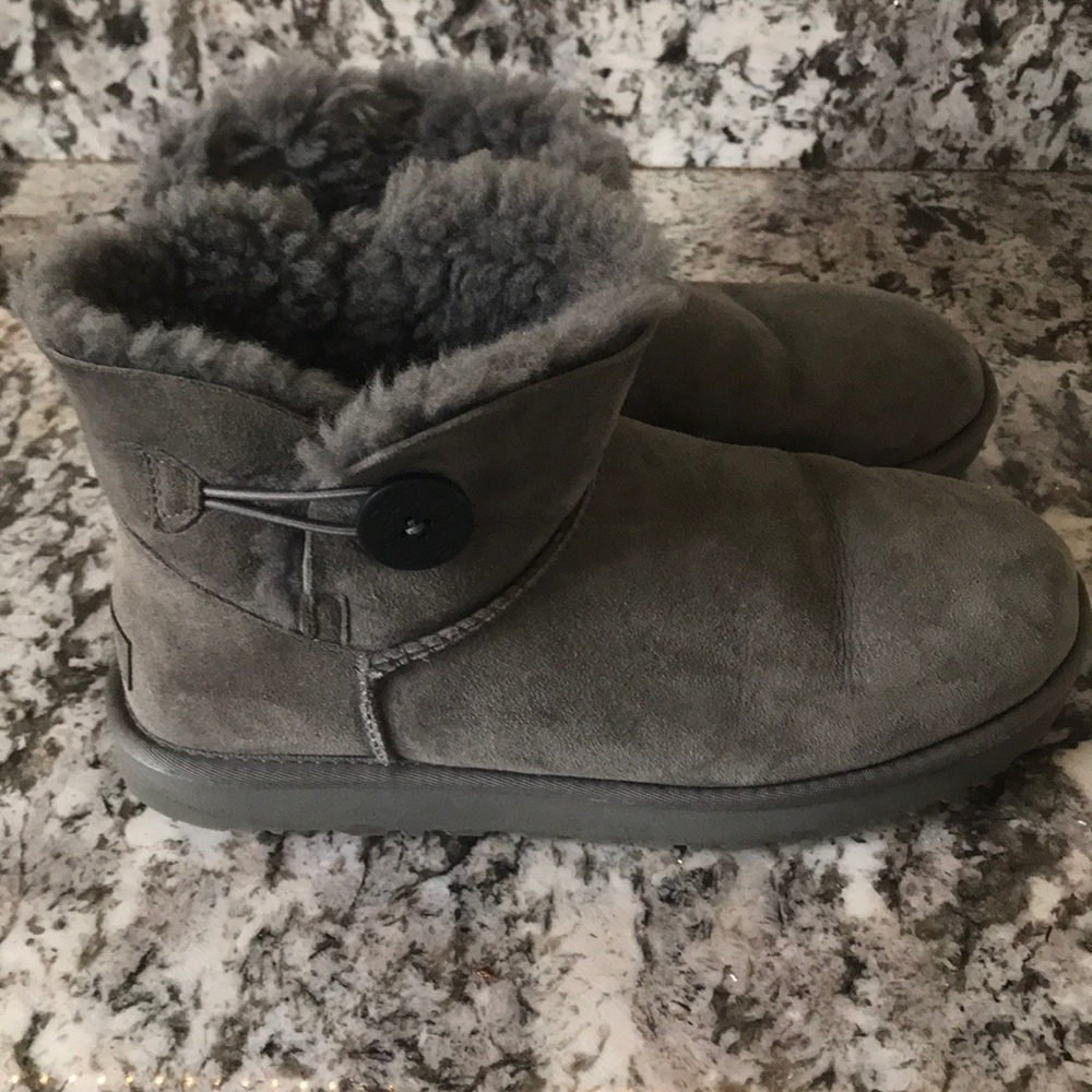 UGG Mini Bailey Button Boots - Size 11